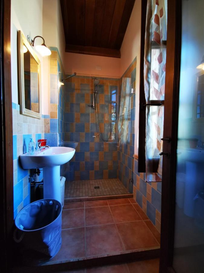 La Casa Dei Tigli Acomodação com café da manhã Cannara Exterior foto